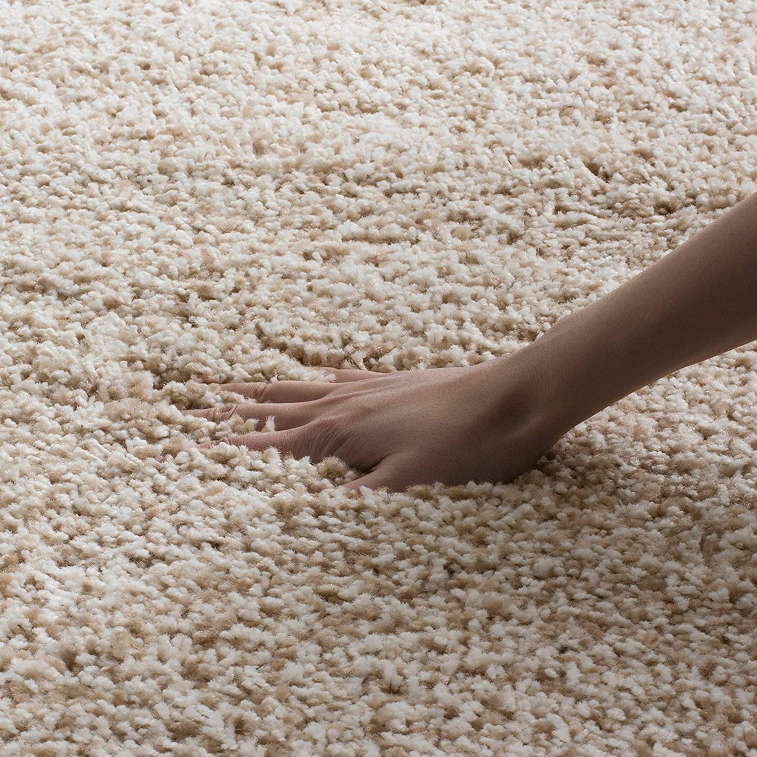 HI-Homes Beige Shaggy Carpet | Soft Microfiber | Handmade Rug